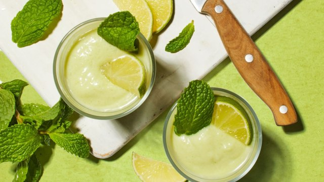 Margarita Trái Cây và Hải Sản Bản Giao Hưởng Của Biển Cả và Vườn Trái Cây