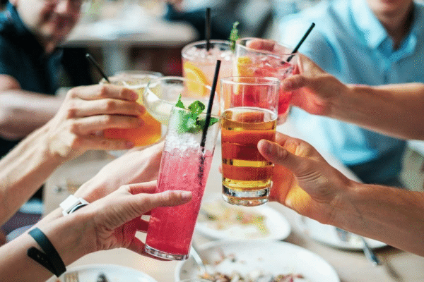 Margarita cổ điển và tacos: Sự kết hợp hoàn hảo cho bữa tiệc Mexico
