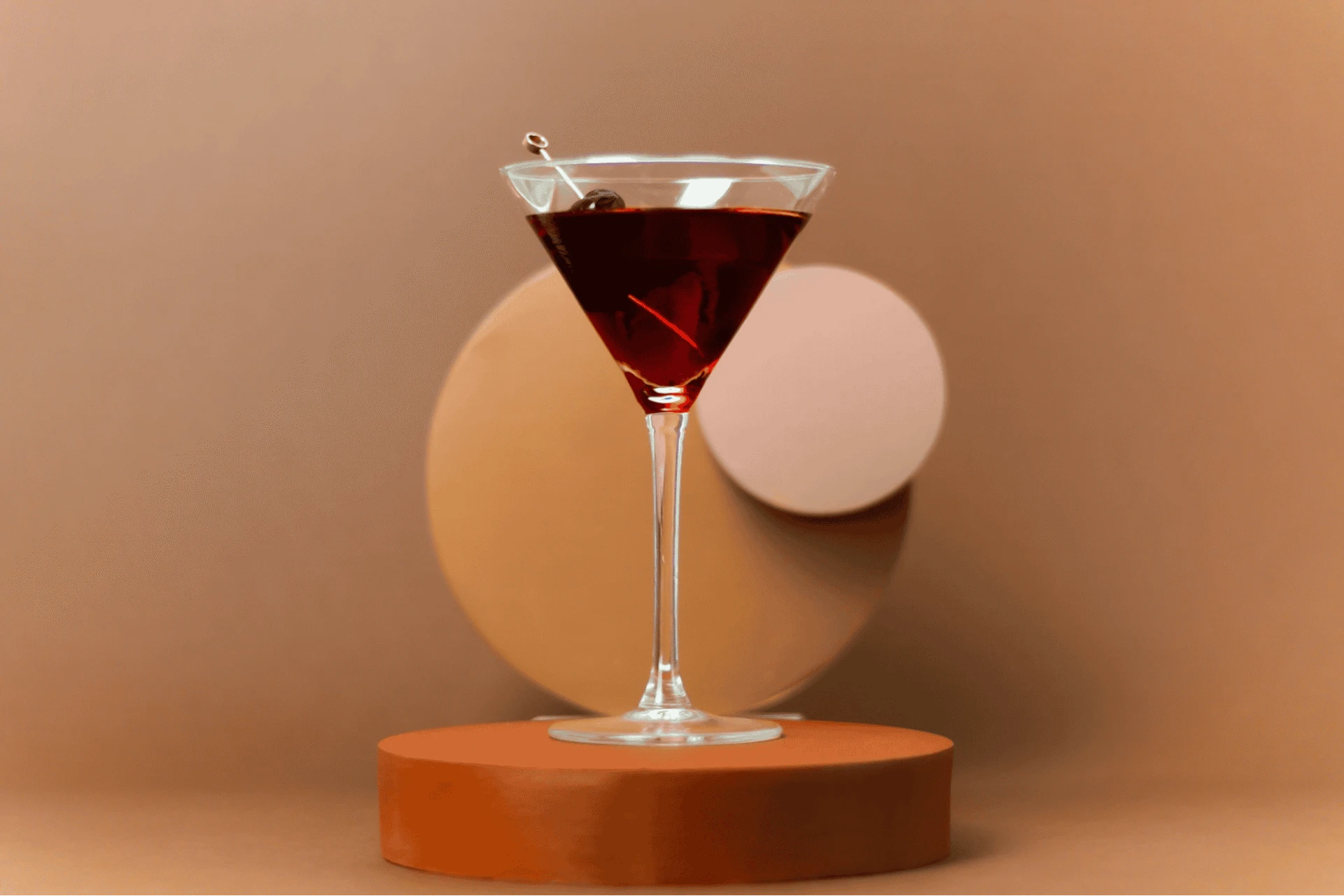 Little Italy cocktail với Cynar amaro artichoke
