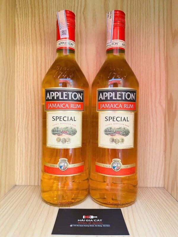 Rượu Appleton Special Rum