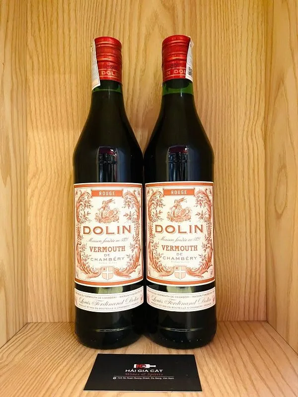 Rượu Dolin Vermouth de Chambery Rouge