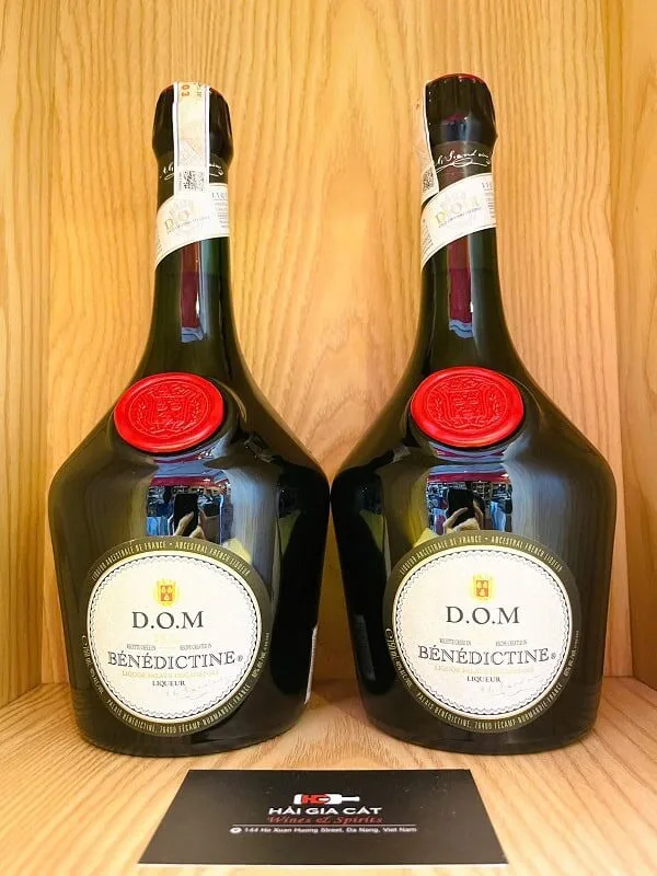 Rượu D.O.M Bénédictine