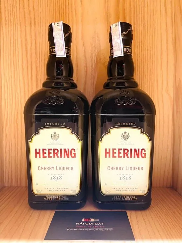 Rượu Heering Cherry Liqueur