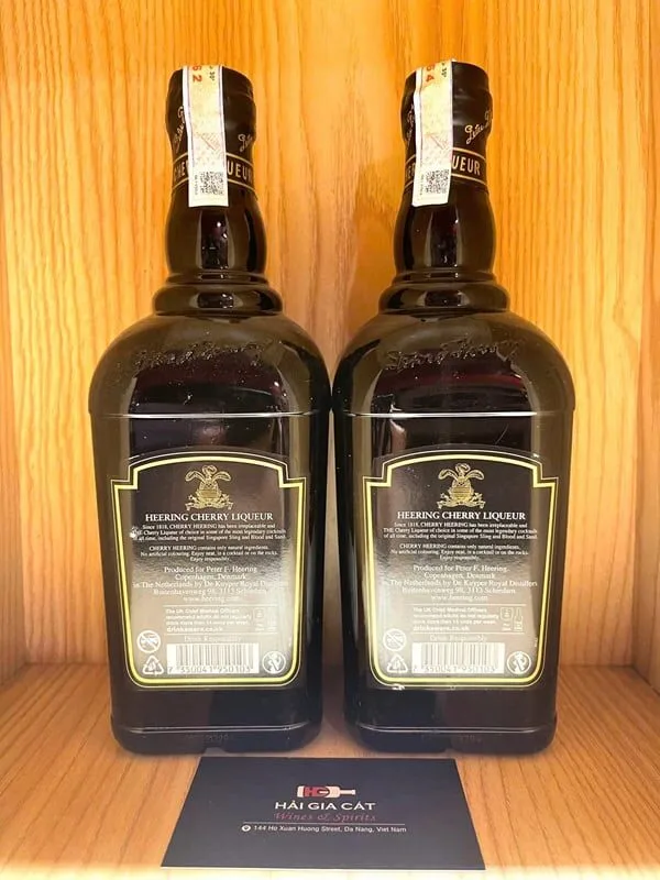 Rượu Heering Cherry Liqueur